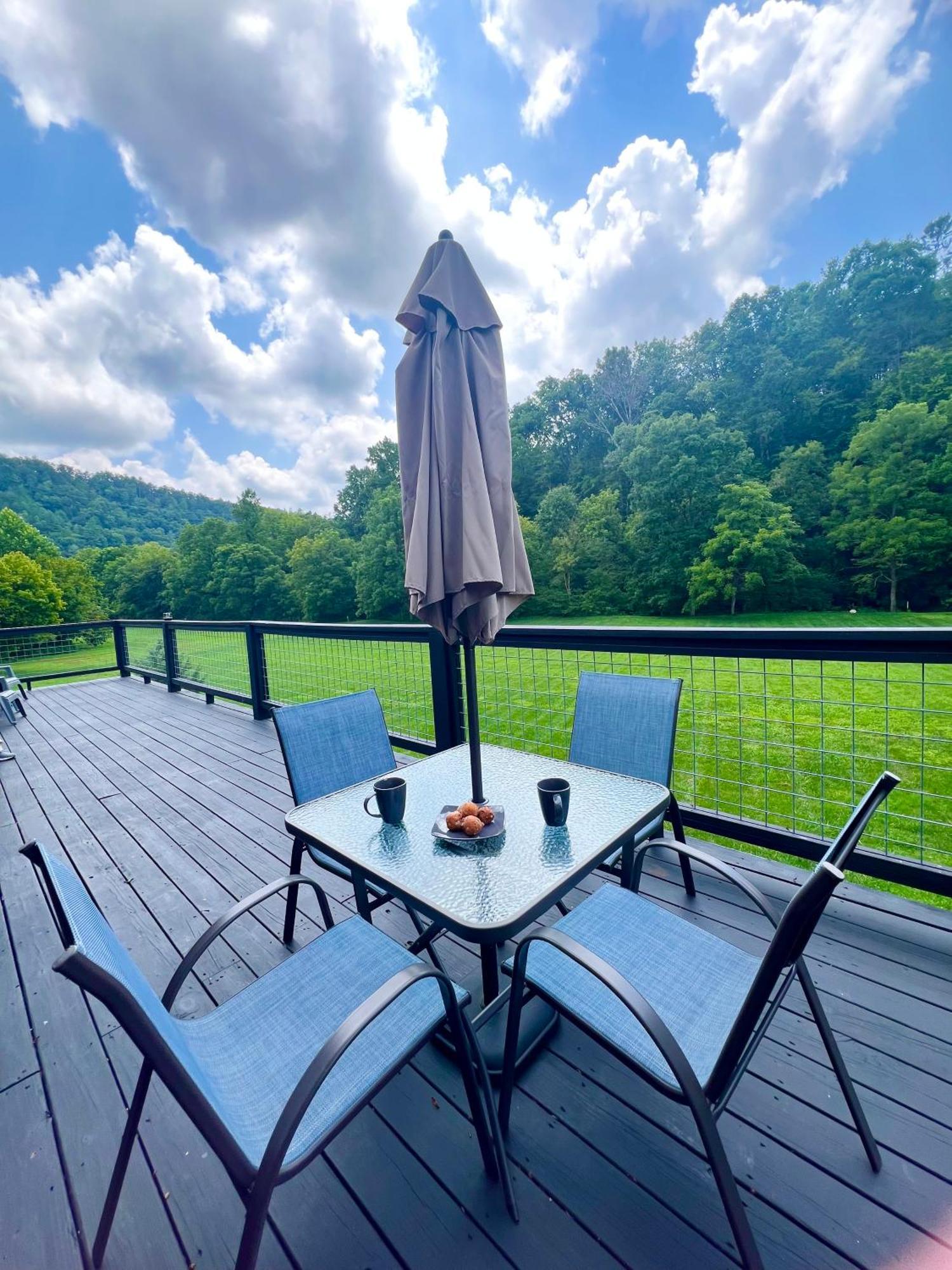 Firefly Fields 2-Acres With Guest House, Game Room, Mountain & River Views Sevierville Ngoại thất bức ảnh