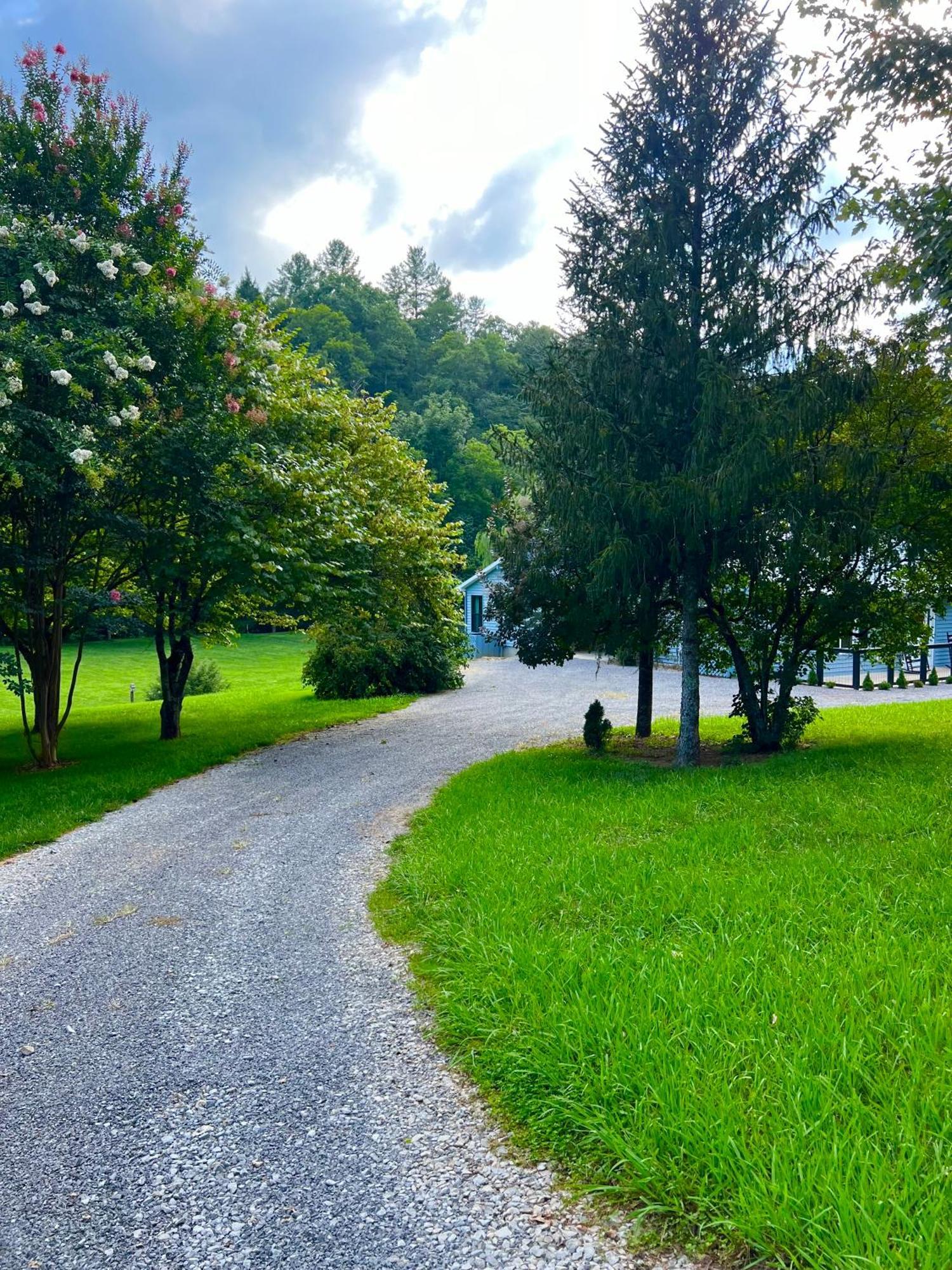 Firefly Fields 2-Acres With Guest House, Game Room, Mountain & River Views Sevierville Ngoại thất bức ảnh