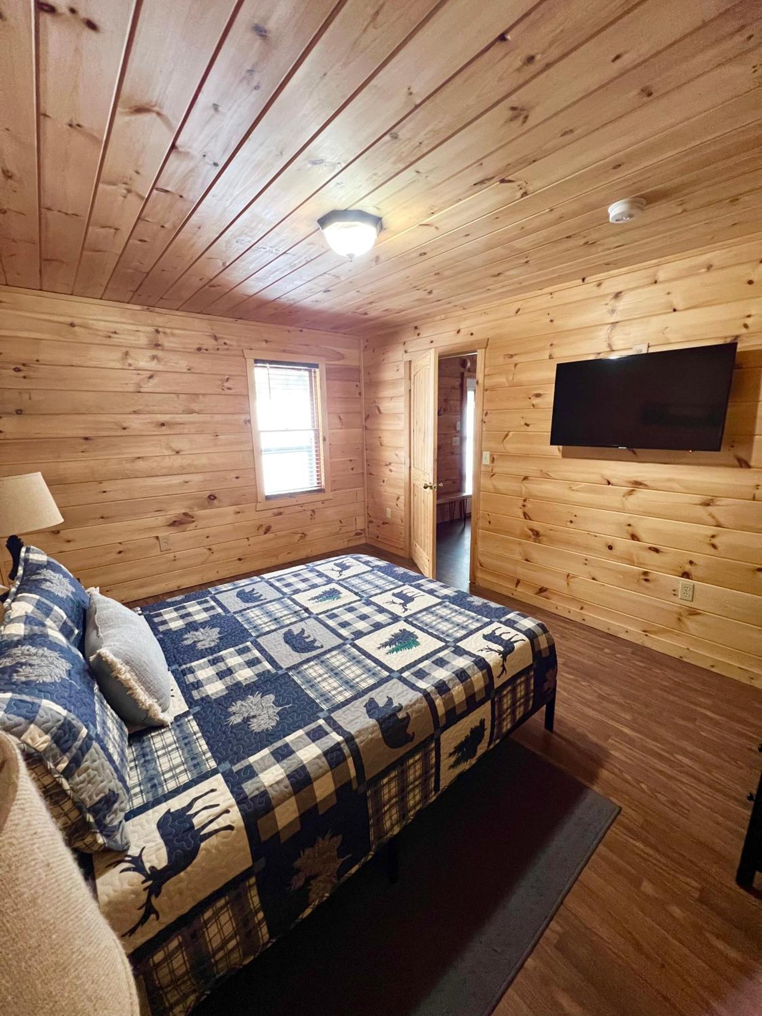 Firefly Fields 2-Acres With Guest House, Game Room, Mountain & River Views Sevierville Ngoại thất bức ảnh